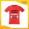 T-Shirt Uomo Rossa "Training to Beat Goku" Maglia Maglietta per l'estate Grafiche Divertenti Gadget Eventi