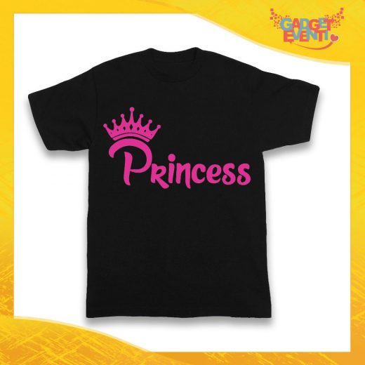 Maglietta Nera Femminuccia Grafica Fucsia "Princess Corona Colored" Idea Regalo T-Shirt Gadget Eventi