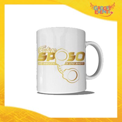 Tazza Bianca Personalizzata "Ho Bisogno di Uno Shot" Mug Colazione Breakfast Idea Regalo Addio al Celibato Gadget Eventi